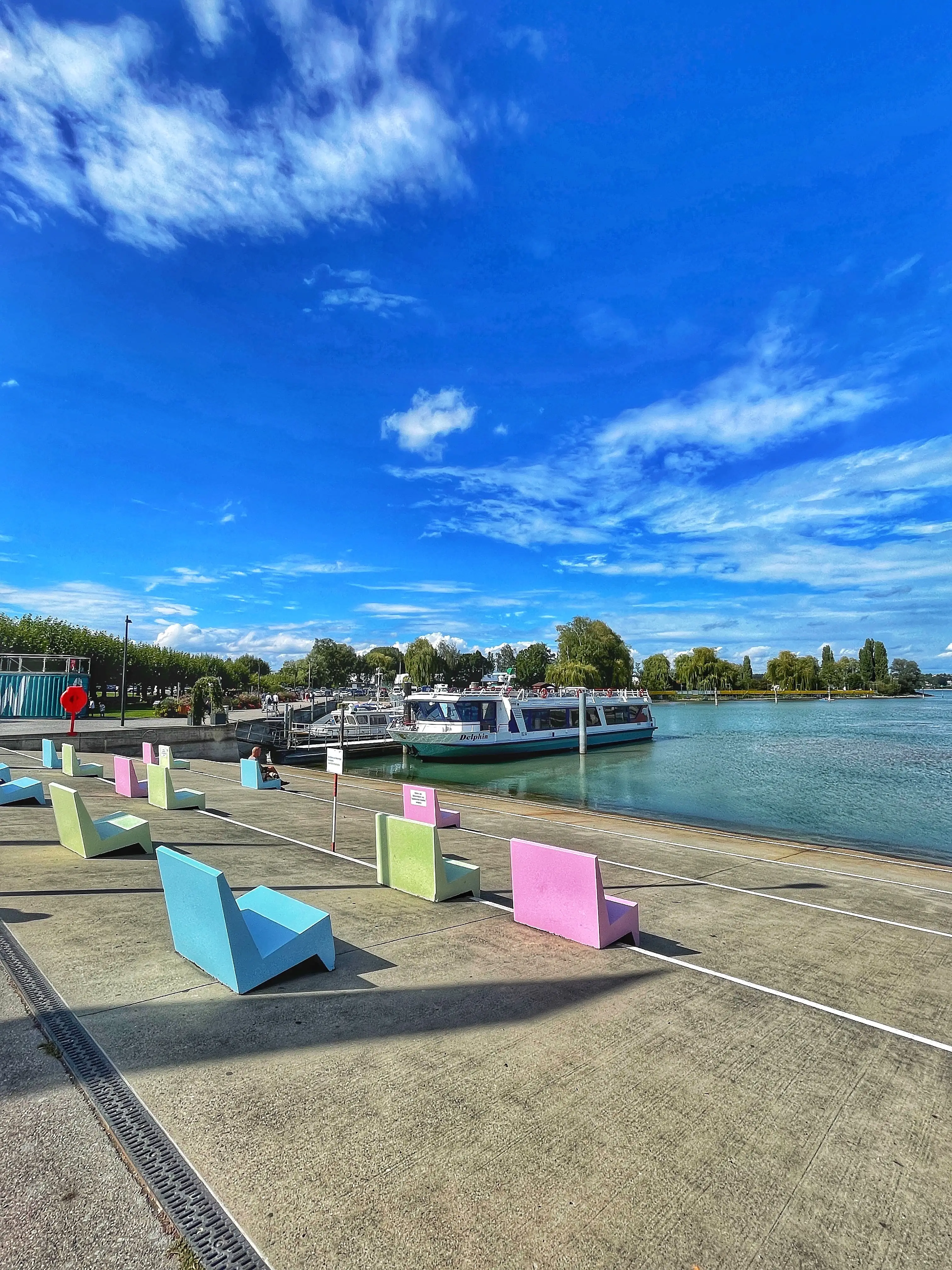 Direkt an der Grenze zu Konstanz liegt am Bodensee die Stadt Kreuzlingen.