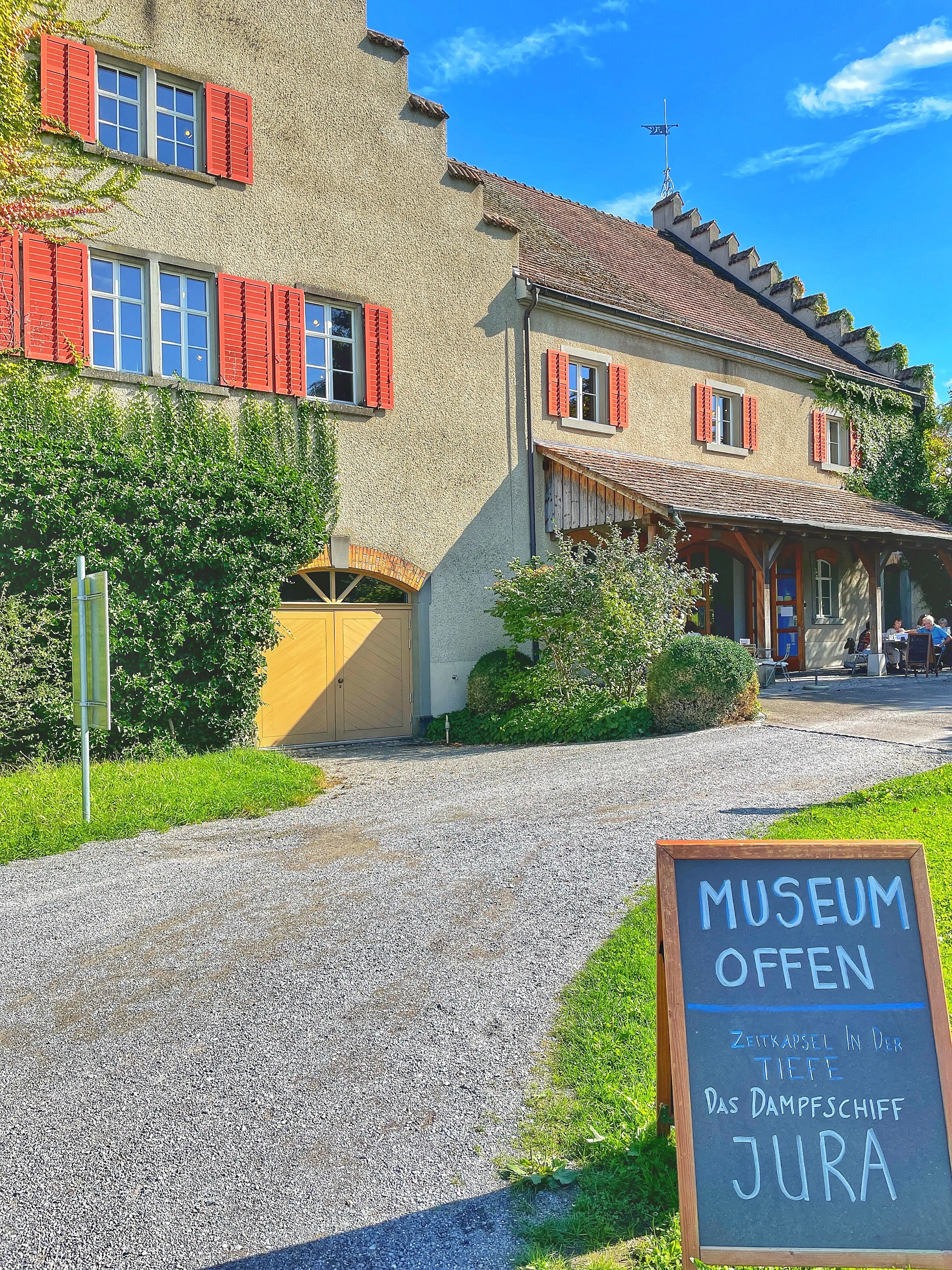 Das Seemuseum bringt großen und kleinen Besucher*innen im Seeburgpark Kreuzlingen die Seefahrtsgeschichte des Bodensee näher.