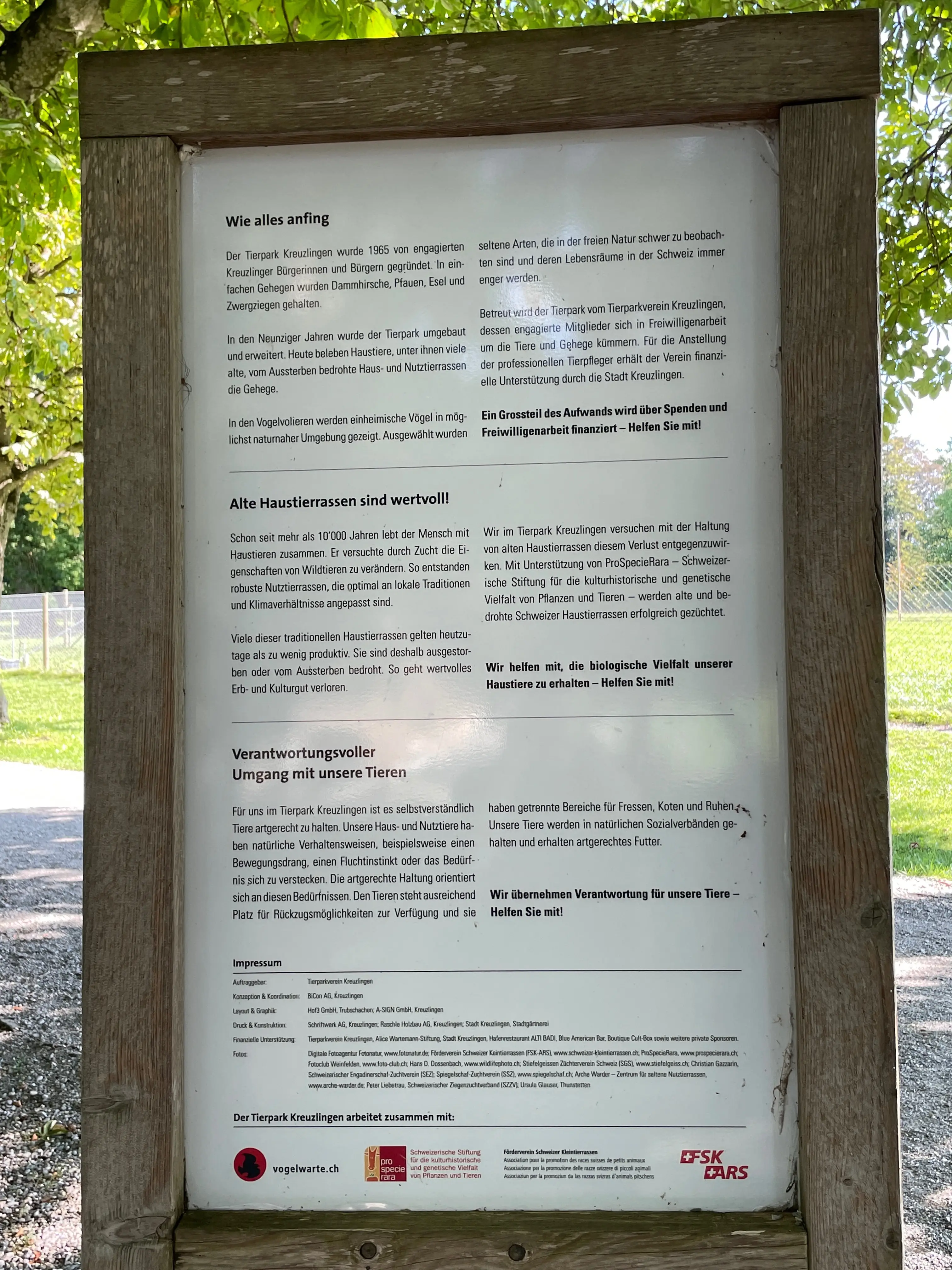 Der Tierpark in Kreuzlingen liegt mitten im Seeburgpark und damit direkt am Bodensee.