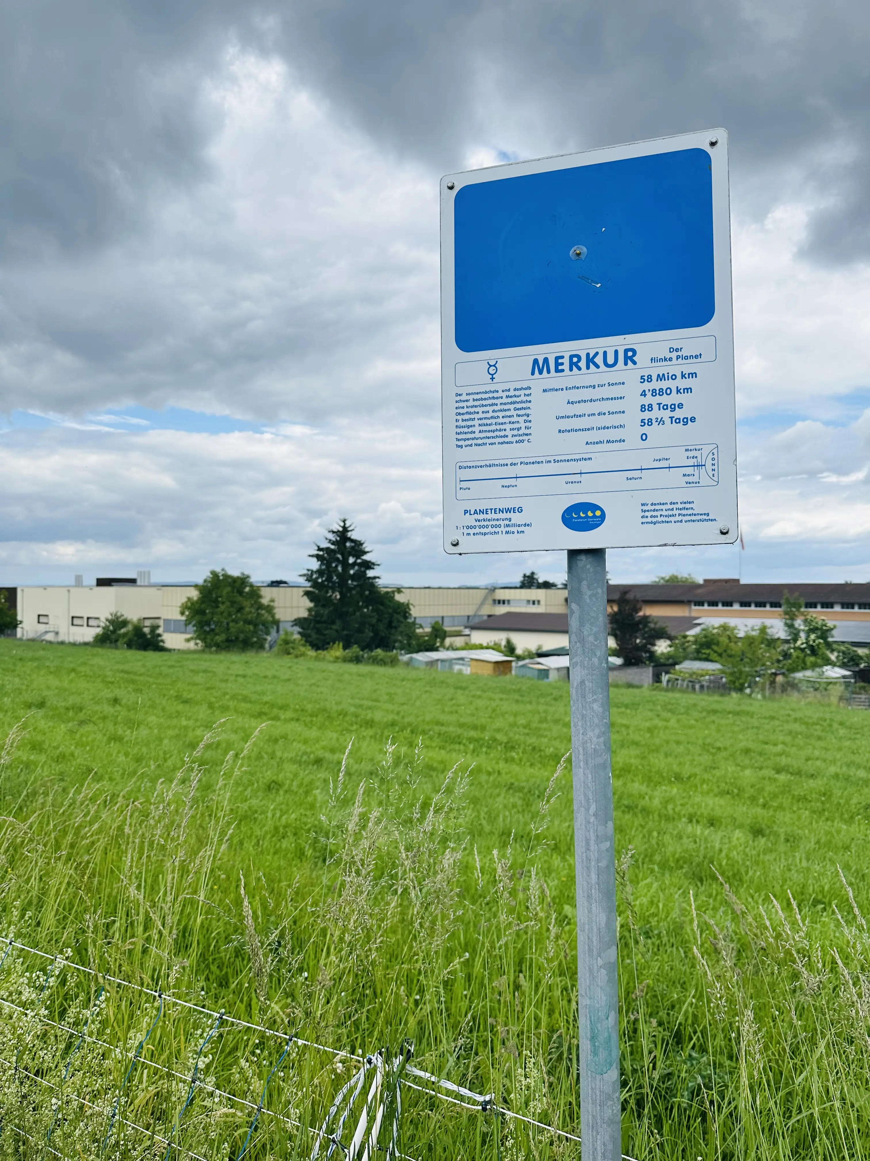 Der Merkur ist ebenfalls Teil des Planetenwegs in Kreuzlingen.